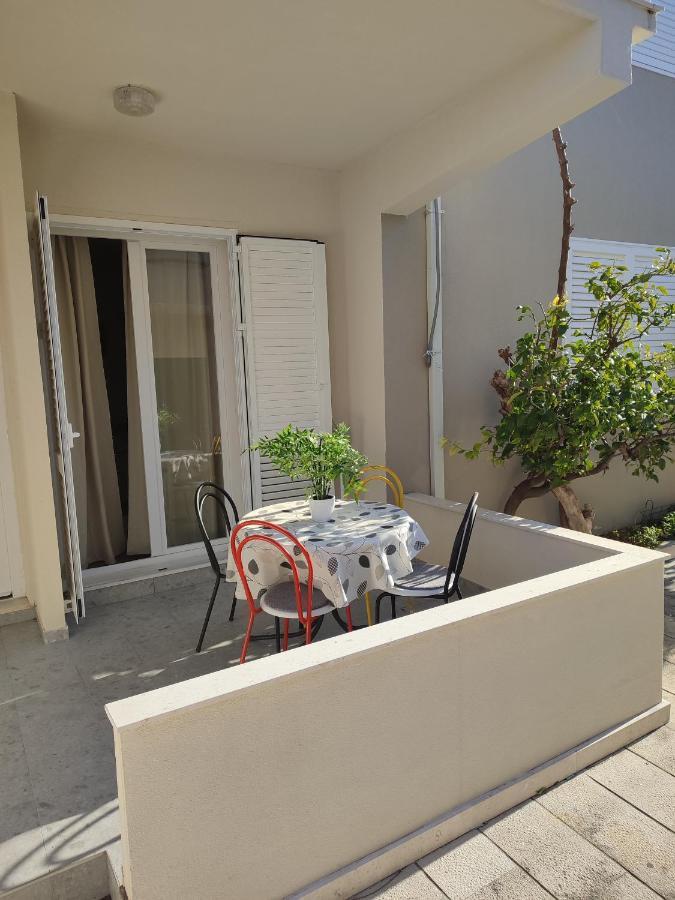 Apartments Lalic Tučepi Exterior foto